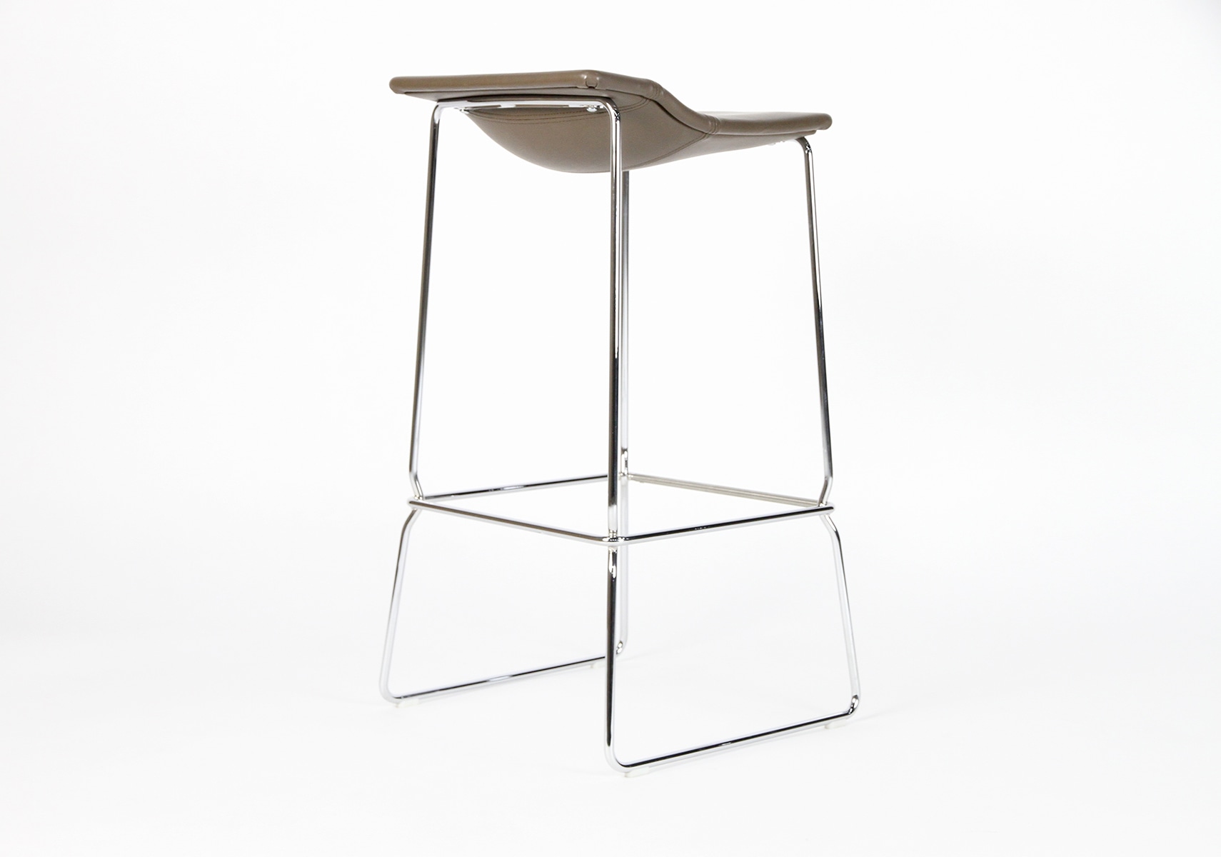 Cassina ixc VICCARBE ラストミニッツ カウンターチェア 【公式通販】