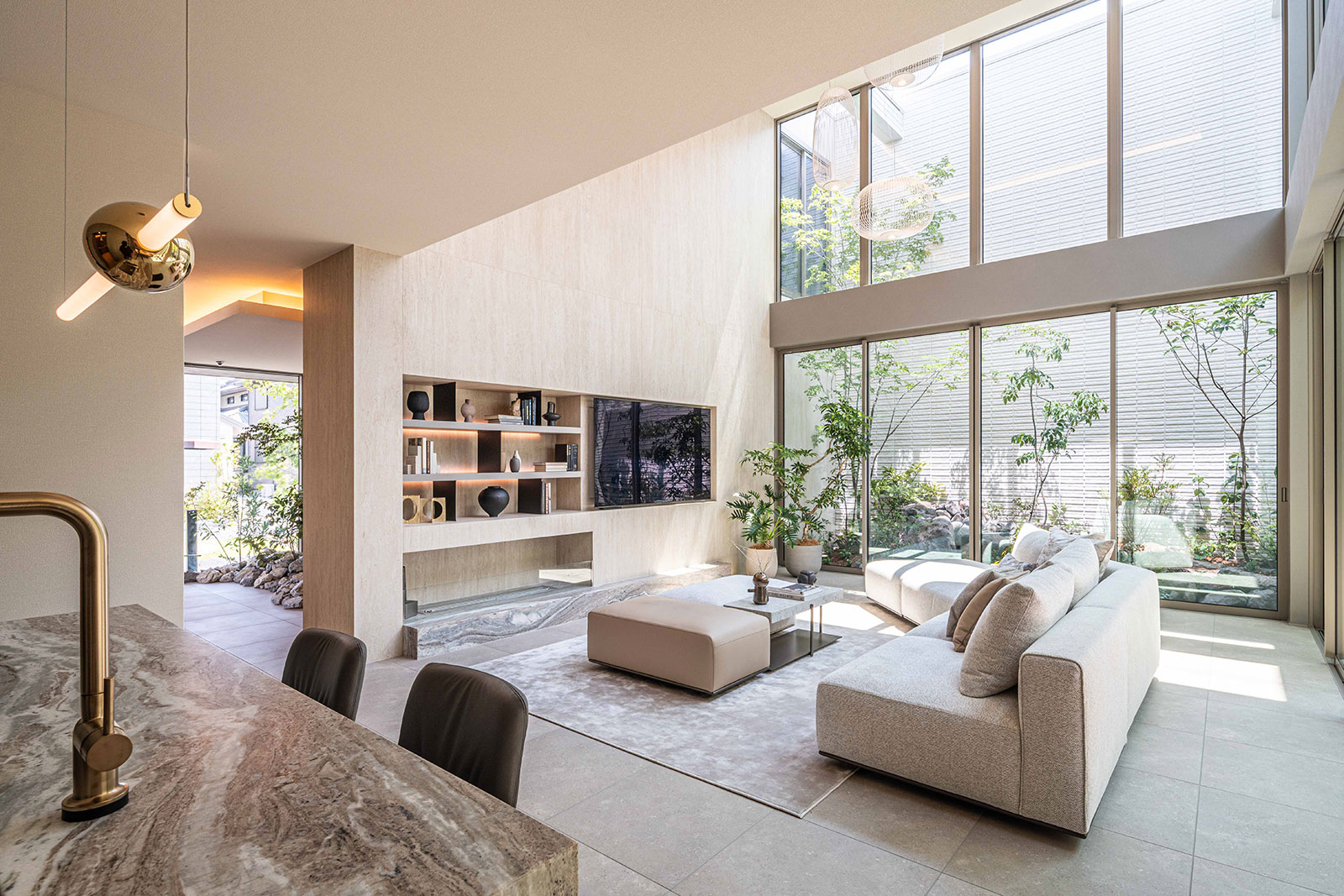 �C�Y�~�X�T�W����