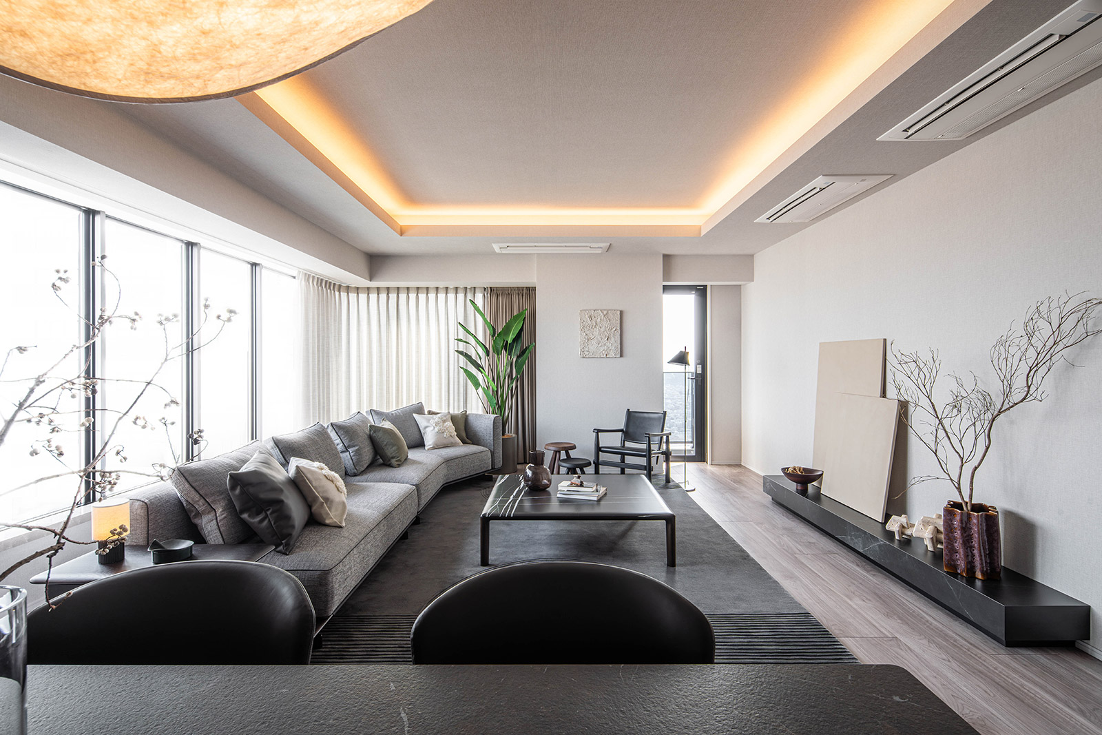 �O�����h���]��The�r���K�[�f���^���[