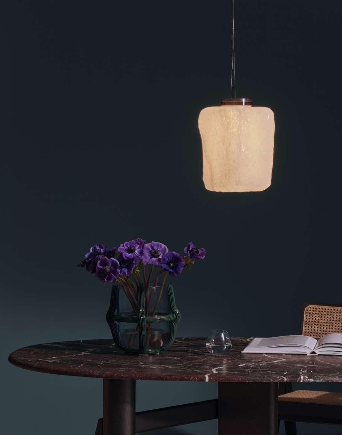 072 WAX, STONE, LIGHT