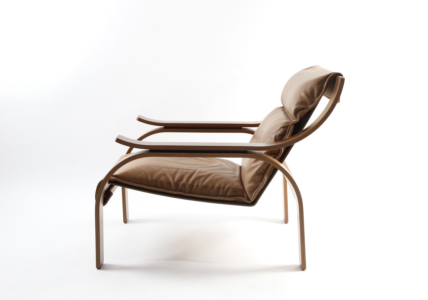 Cassina (カッシーナ) 722 WOODLINEラウンジチェア | カッシーナ