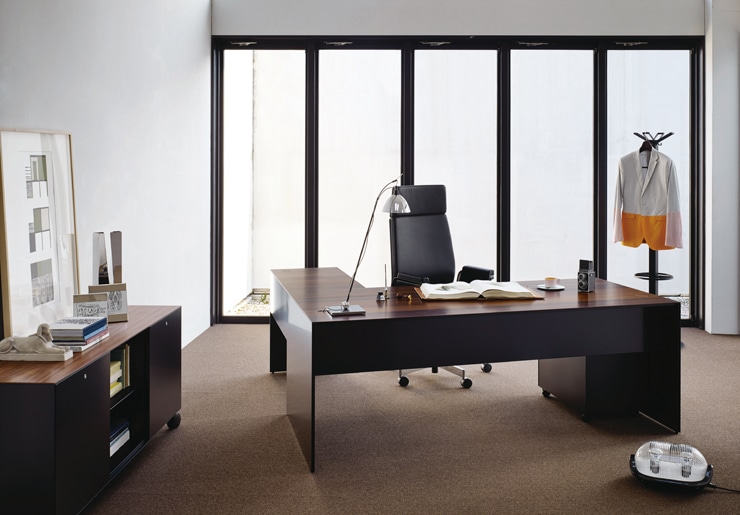 AIR FRAME 3009 EXECUTIVE DESK