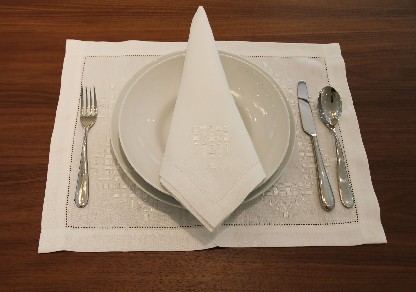 ixc.オリジナルテーブルリネン - ナプキン| カッシーナ・イクスシー 