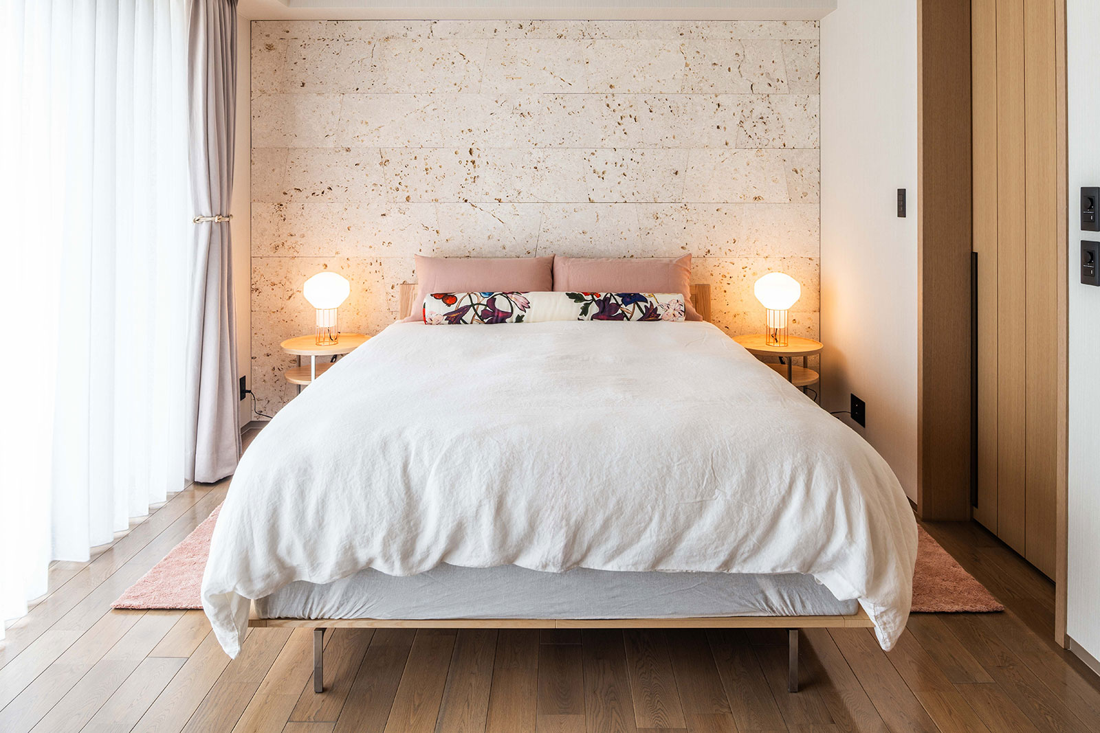 �ߔe�s �t�F�A���[�Y�l�@