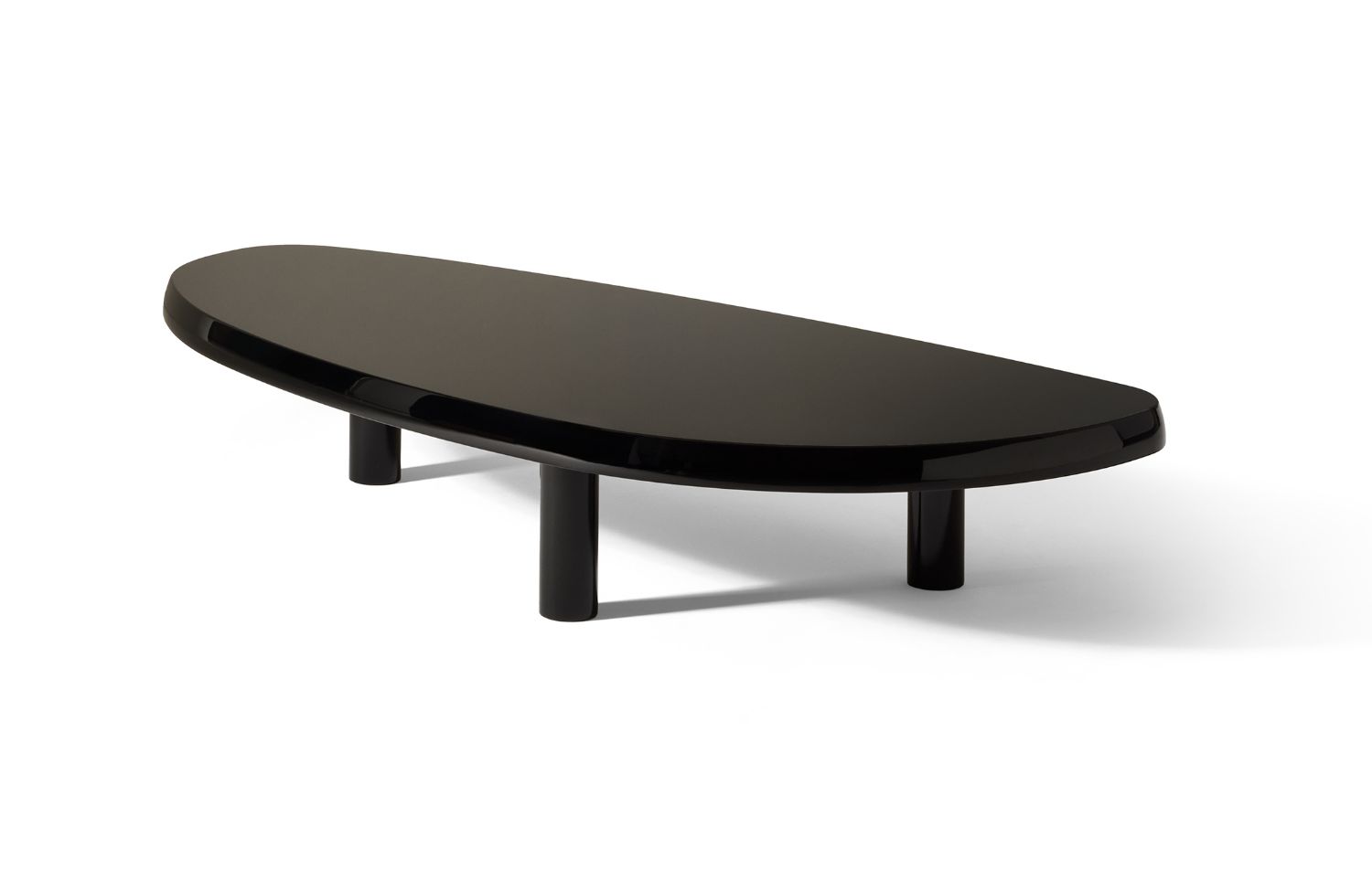 589 TABLE BASSE EN FORME LIBRE