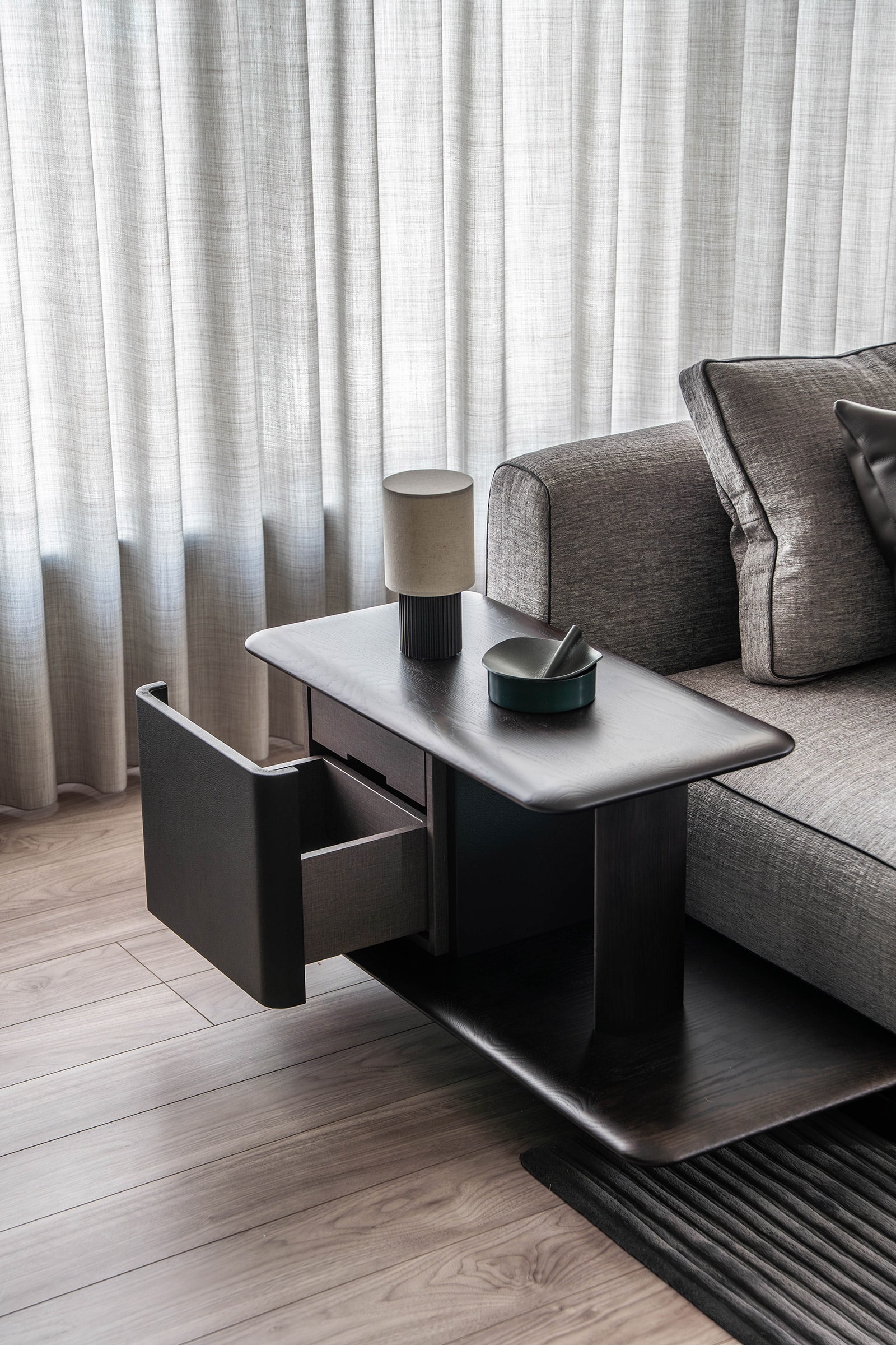 �O�����h���]��The�r���K�[�f���^���[