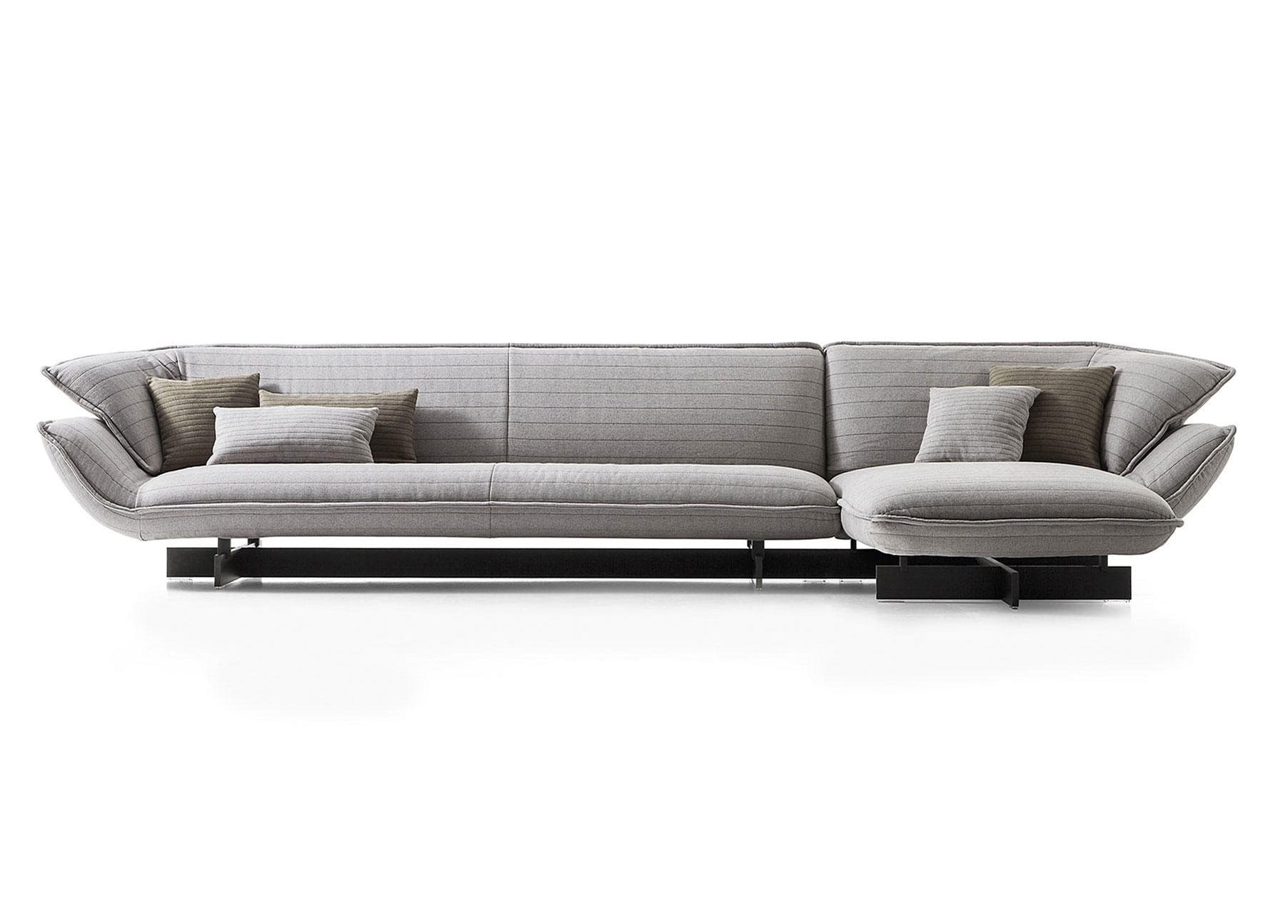 Cassina（カッシーナ）『550 BEAM SOFA SYSTEM』