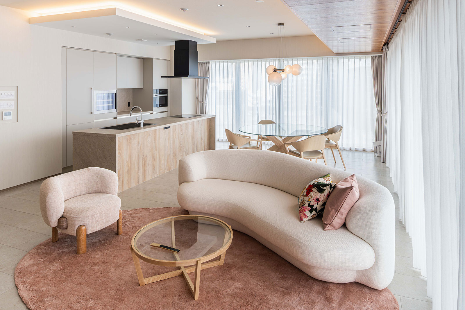 �ߔe�s �t�F�A���[�Y�l�@