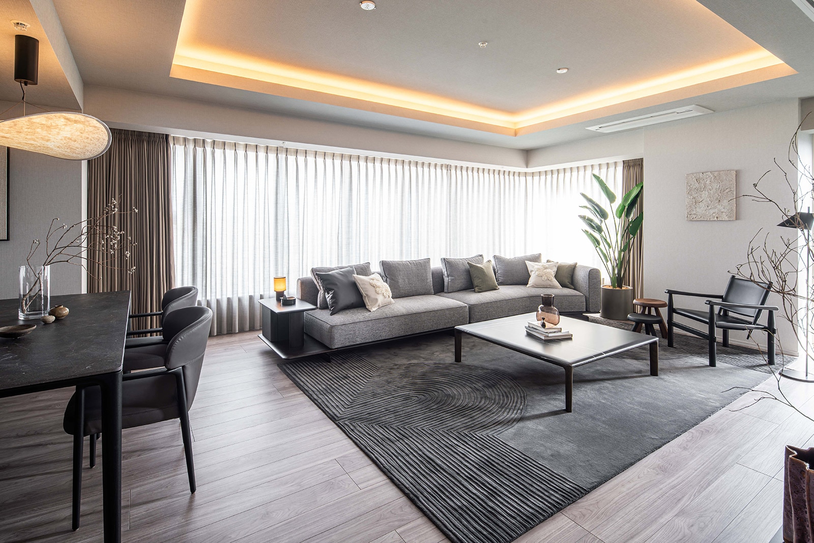 �O�����h���]��The�r���K�[�f���^���[