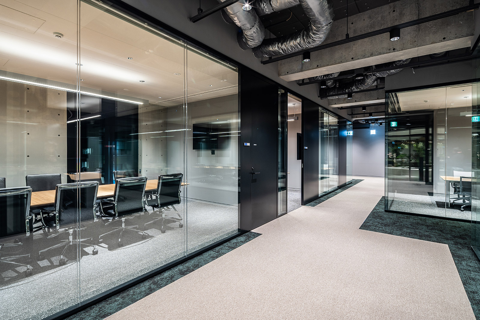 INPEX JAPAN- 納品事例 | カッシーナ・イクスシー